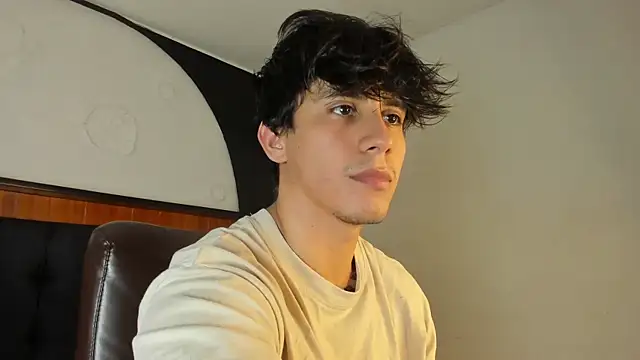 Allex Cano online show from 2, 3, 2026