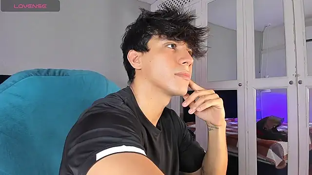 Allex Cano online show from 14, 2, 2026