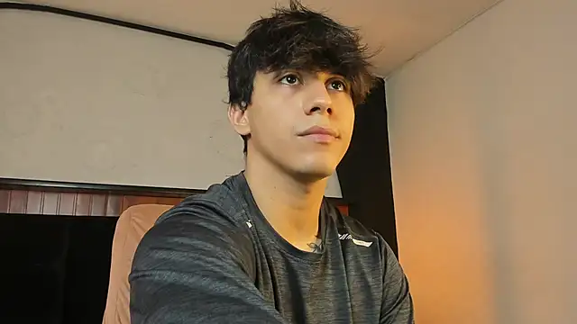 Allex Cano online show from 19, 2, 2026