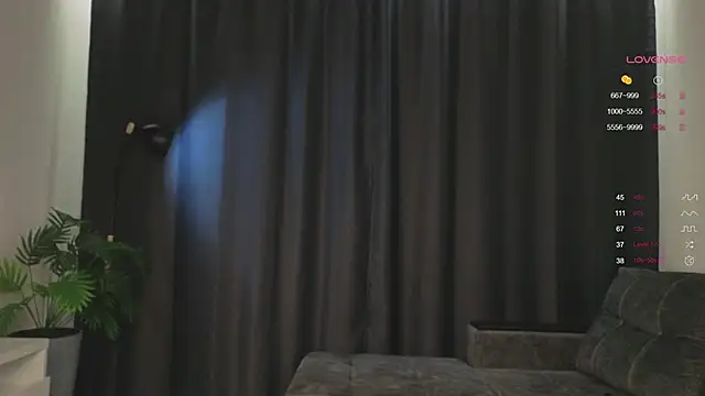 Nerdy Amy online show from 5, 10, 2025