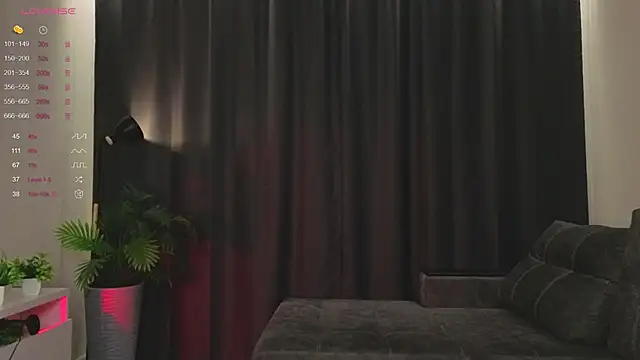 Nerdy Amy online show from 11, 11, 2025