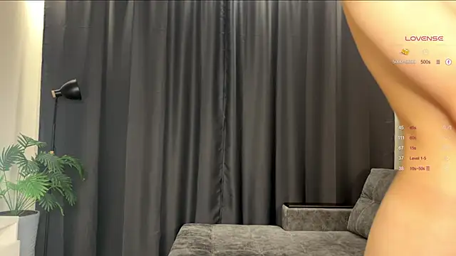 Nerdy Amy online show from 8, 10, 2025