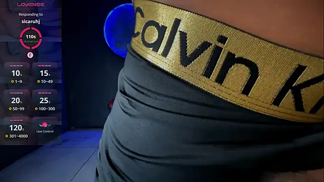 Snapshot of jeffvalemtino chatting on 25, 11, 2025 jeffvalemtino online show from 25, 11, 2025