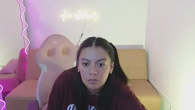 Coraline tay online show from 26, 2, 2025