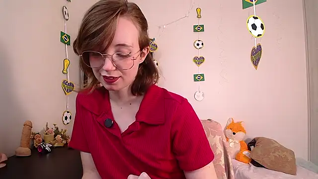 Elise Nyx online show from 25, 6, 2026
