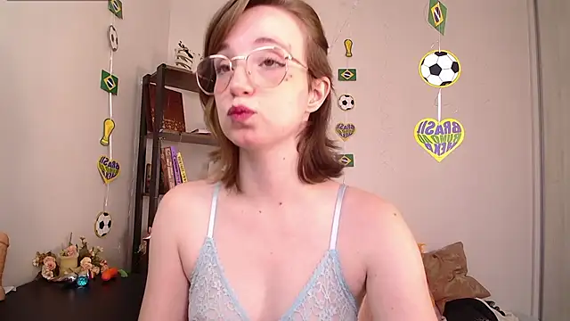Elise Nyx online show from 30, 6, 2026