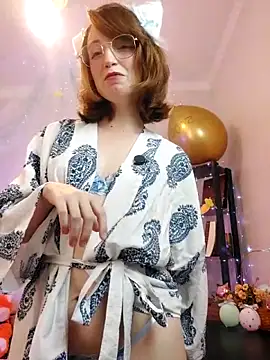 Elise Nyx online show from 7, 4, 2026