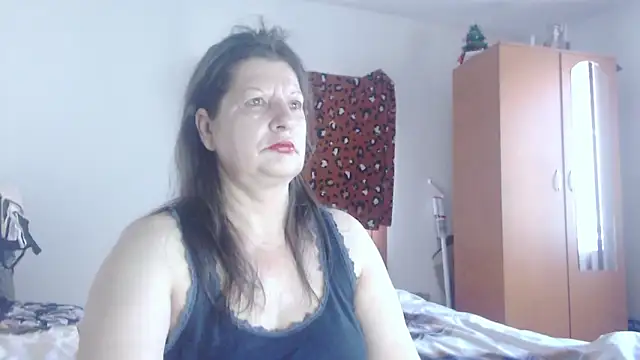 ExtasyMature online show from 5, 5, 2026