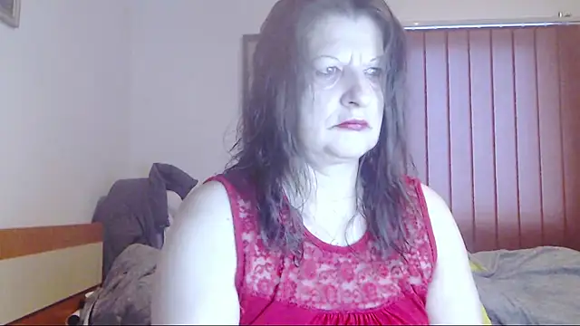 ExtasyMature online show from 24, 11, 2025