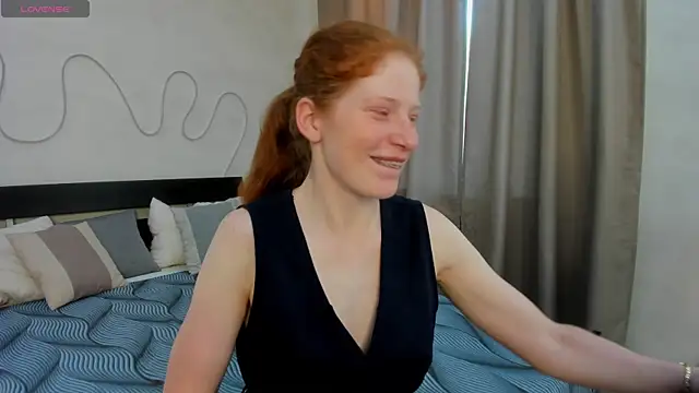 Snapshot of Sandra_Wi1son chatting on 8, 6, 2026 Sandra Wi1son online show from 8, 6, 2026