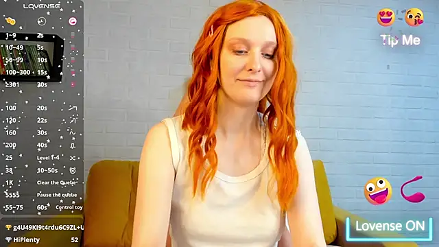 Snapshot of KristinMoore chatting on 20, 3, 2025 KristinMoore online show from 20, 3, 2025