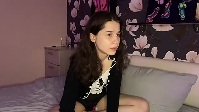 Snapshot of baby_lesi chatting on 28, 4, 2026 baby lesi online show from 28, 4, 2026