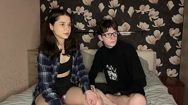 baby lesi online show from 7, 4, 2026