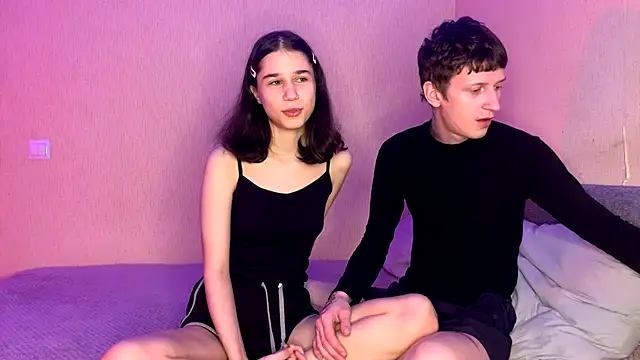 Snapshot of baby_lesi chatting on 2, 11, 2025 baby lesi online show from 2, 11, 2025