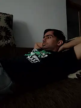 Snapshot of andreiiiii2025 chatting on 8, 1, 2026 andreiiiii2025 online show from 8, 1, 2026