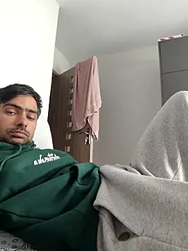 andreiiiii2025 online show from 22, 4, 2026