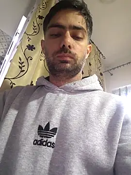 Snapshot of andreiiiii2025 chatting on 3, 12, 2025 andreiiiii2025 online show from 3, 12, 2025