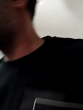 Snapshot of andreiiiii2025 chatting on 3, 2, 2026 andreiiiii2025 online show from 3, 2, 2026