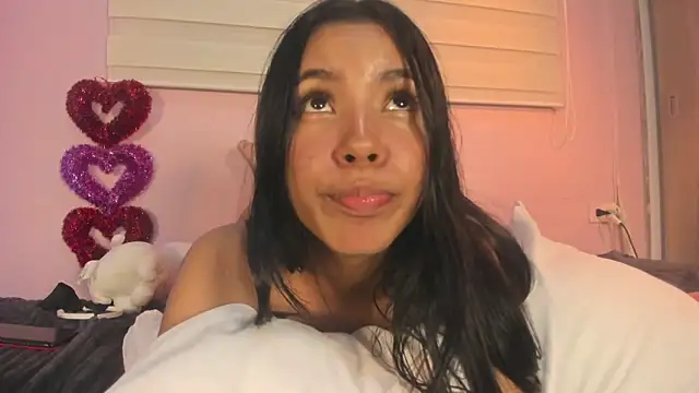 emily sweett24 online show from 5, 3, 2025