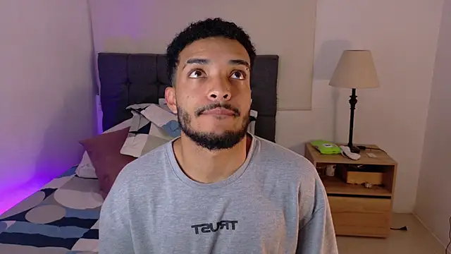 eross chipre  online show from 15, 4, 2026