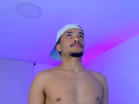 eross chipre  online show from 21, 11, 2025