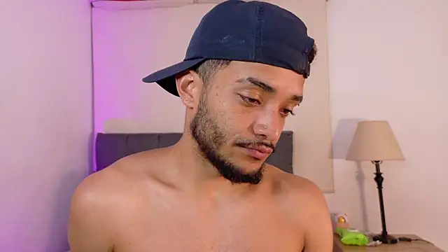 eross chipre  online show from 8, 4, 2026