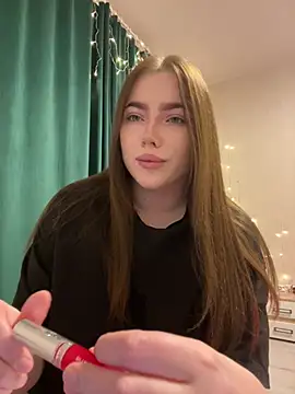 Milana mil online show from 27, 2, 2025