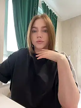 Milana mil online show from 24, 2, 2025