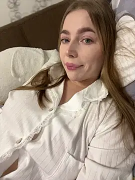 Milana mil online show from 27, 9, 2025