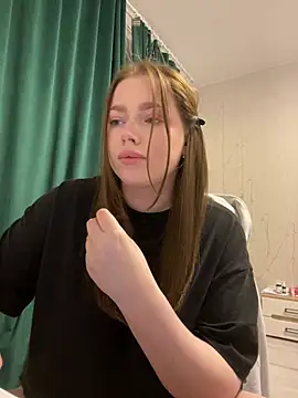 Milana mil online show from 22, 2, 2025