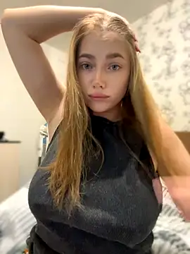 Milana mil online show from 25, 9, 2025