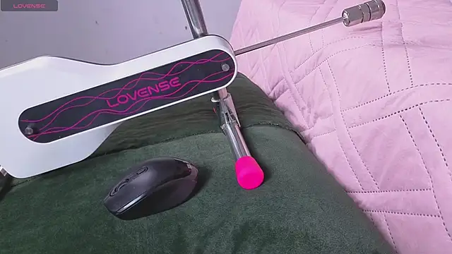 Mandysexycute online show from 8, 10, 2025