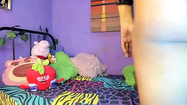 Snapshot of amydelahozgomez chatting on 27, 10, 2025 amydelahozgomez online show from 27, 10, 2025