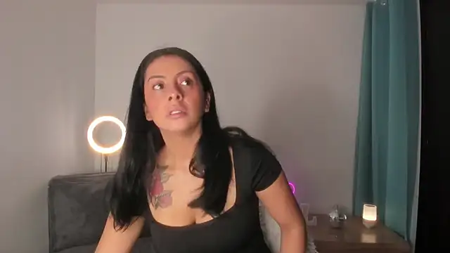  lucianapalmer online show from 12, 4, 2026