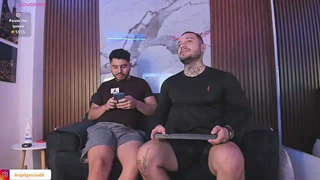 Angelgarcia  online show from 22, 12, 2025