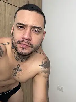Angelgarcia  online show from 26, 2, 2025