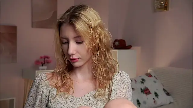 SunnivaCovil online show from 2, 4, 2026