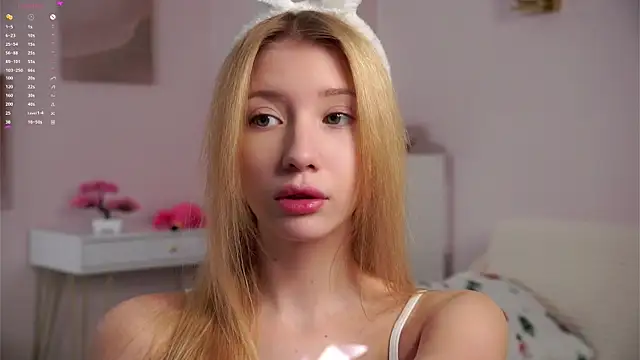 SunnivaCovil online show from 23, 3, 2026