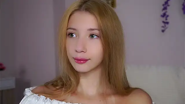 SunnivaCovil online show from 27, 10, 2025