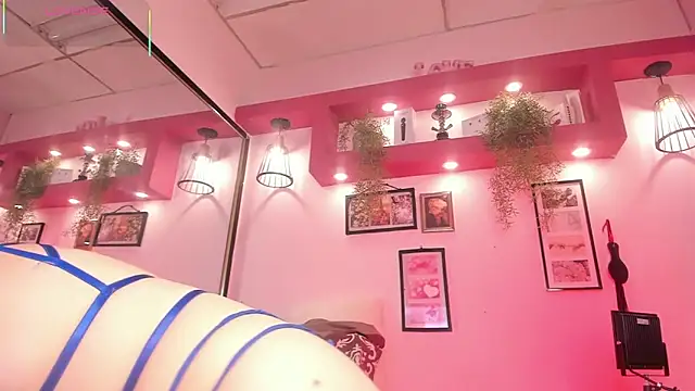 MeliissaAdams online show from 15, 4, 2026