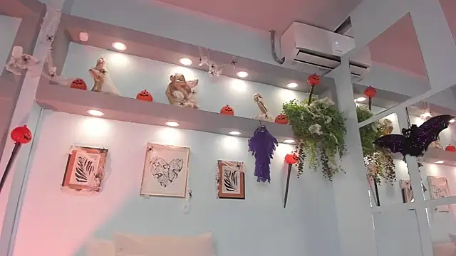 MeliissaAdams online show from 8, 10, 2025