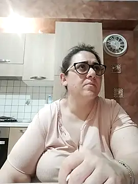 Dolcecurvy online show from 24, 5, 2026