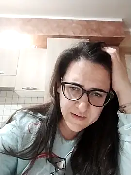 Dolcecurvy online show from 12, 2, 2026