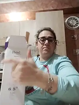 Dolcecurvy online show from 22, 3, 2026