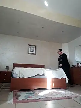 Dolcecurvy online show from 15, 12, 2025