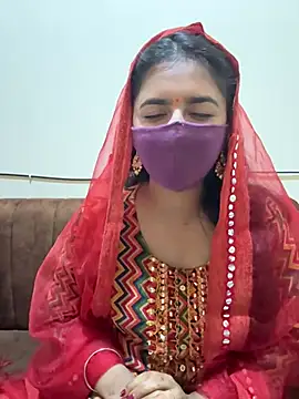 Dishasarmaa05 online show from 13, 3, 2025