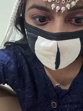 Dishasarmaa05 online show from 9, 4, 2026