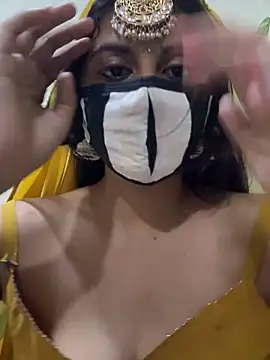 Dishasarmaa05 online show from 5, 4, 2026