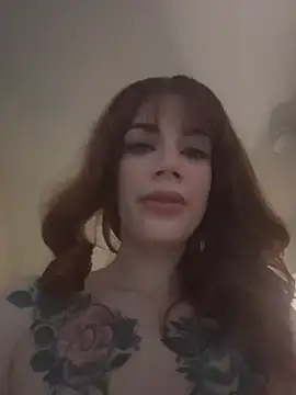 Snapshot of FrancescaFerra chatting on 24, 10, 2025 FrancescaFerra online show from 24, 10, 2025