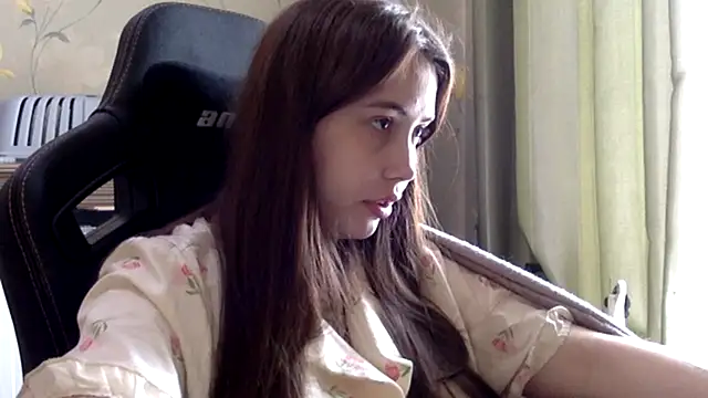 bysinka18 online show from 23, 4, 2026
